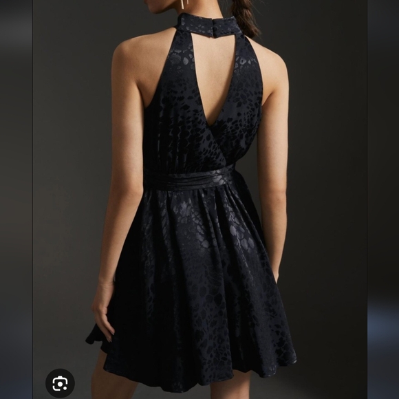 BCBG Halter Black Textured Animal Print Dress NWOT - Picture 10 of 10